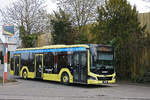 MAN Lions City 61 der AAGL, auf der Linie 72, fährt am 10.03.2026 zur Haltestelle beim Bahnhof Kaiseraugst.