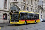 Mercedes eCitaro 1022, auf der Linie 37, f�hrt am 17.08.2026 bei der Endstation am Bahnhof SBB ein.
