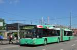 MAN Bus 775 auf der Linie 36 bedient die Haltestelle am Badischen Bahnhof. Die Aufnahme stammt vom 24.06.2015.