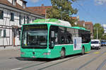 Mercedes Citaro 802, auf der Linie 33 fährt zur Haltestelle in Allschwil. Die Aufnahme stammt vom 15.09.2017.