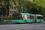 MAN Bus 758, auf der Tramersatzlinie 14, die wegen einer Grossbaustelle nicht mit Tramzügen fahren kann, fährt am 17.05.2023 zur Endstation am Aeschenplatz.