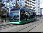 BVB - Mercedes eCitaro  Nr.8105  BS 99605 unterwegs in der Stadt Basel am 04.02.2024