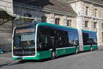Mercedes eCitaro 7108, auf der Linie 30, wartet am 10.08.2025 an der Endstation am Bahnhof SBB. Aufnahme Basel.