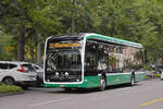 Mercedes eCitaro 8118, auf der Linie 33, verlässt am 12.09.2025 die Haltestelle Schützenhaus. Aufnahme Basel.