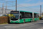 Mercedes Citaro 7023, auf der Tramersatz Linie 14, bedient am 10.11.2025 die Haltestelle Lachmatt. Aufnahme Pratteln.