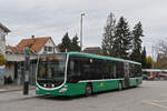 Mercedes Citaro 7022, auf der Linie 34, wartet am 01.11.2025 an der Endstation in Bottmingen.