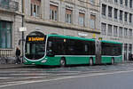 Mercedes Citaro 7014, auf der Linie 30, fährt am 08.12.2025 Richtung Haltestelle Steinenschanze.