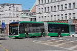 Mercedes eCitaro 7130, auf der Linie 30, fährt am 01.05.2026 zur Endstation am Bahnhof SBB.