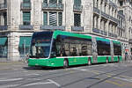 Hess Doppelgelenk Elektrobus 9106, auf der Linie 50, f�hrt am 29.05.2026 Richtung Haltestelle Brausebad.