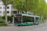 Mercedes eCitaro 7135 f�hrt am 04.05.2026 mit der Fahrschule Richtung Haltestelle Sch�tzenhaus.