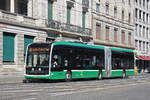 Mercedes eCitaro 7130, auf der Linie 30, f�hrt am 02.07.2026 durch die Centralbahnstrasse zur Haltestelle Steinenschanze. Aufnahme Basel.