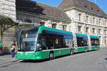 Hess Doppelgelenk Elektrobus 9108, auf der Linie 50, wartet am 15.06.2026 an der Endstation am Bahnhof SBB. Aufnahme Besel.