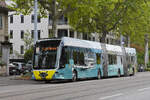 Hess Doppelgelenk Elektrobus 9104 mit der Werbung f�r den Kanton Uri, auf der Linie 50, f�hrt am 24.08.2026 zur Haltestelle Brausebad. Aufnahme Basel.