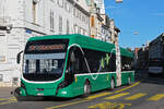 VDL Elektrobus 7100, auf der Linie 31, f�hrt am 15.09.2026 zur Haltestelle am Wettsteinplatz.