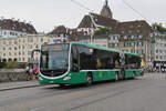 Mercedes Citaro 7025, auf der Linie 34, �berquert am 07.09.2026 die Mittlere Rheinbr�cke Richtung Haltestelle Rheingasse. Aufnahme Basel.
