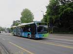 Zuerst wird der neue Hybrid Bus auf der Linie 36 getestet. Hier sehen wir ihn beim Zoo Dorenbach in Basel. Die Aufnahme stammt vom 03.05.2011.