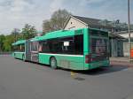 MAN Bus mit der Betriebsnummer 777 auf der Linie 34 an der Station in Bottmingen. Auch an den Bussen wird für weibliches (Fahr)-Personal geworben. Die Aufnahme stammt vom 06.05.2013