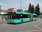 MAN Bus mit der Betriebsnummer 755 auf der Linie 34 an der Station in Bottmingen.