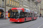 Hess Trolleybus 21, auf der Linie 12, fährt durch die Kramgasse. Die Aufnahme stammt vom 30.11.2021.
