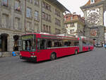 NAW Trolleybus 1, auf der Linie 12, fährt durch die Kramgasse.