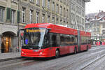 Hess Trolleybus 31, auf der Linie 12, bedient die Haltestelle Bärenplatz. Die Aufnahme stammt vom 06.12.2021.