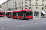 Bernmobil Nr. 885 (Volvo 7900LAH Hybrid) am 30.8.23 beim Bhf. Bern