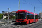Volvo Hybridbus 232, auf der Linie 10, überquert am 20.04.2026 die Kornhausbrücke.