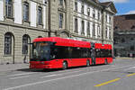Hess Trolleybus 31, auf der Linie 12, �berquert am 20.04.2026 den Bubenbergplatz. Aufnahme Bern.