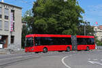 Irizar Elektrobus 247, auf der Linie 19, f�hrt am 15.06.2026 zur Haltestelle Helvetiaplatz.