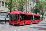 Volvo Hybridbus 874, auf der Linie 10, f�hrt am 15.06.2026 durch die Bundesgasse.