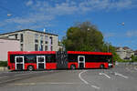 Irizar Elektrobus 246, auf der Linie 19, verl�sst am 20.04.2026 die Haltestelle beim Helvetiaplatz. Aufnahme Bern.