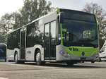 Einer der neuen MB C2 K Hybrid für die Busland AG am 20.10.18 beim Eurobus Zentrum in Bassersdorf abgestellt.