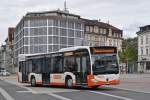 Mercedes Citaro 86 auf der Linie 3 verlässt die Haltestelle beim Bahnhof Solothurn. Die Aufnahme stammt vom 05.09.2015.
