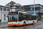 Mercedes Citaro 92, auf der Linie 2, bedient am 18.01.2023 die Haltestelle beim Bahnhof Solothurn.