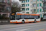 Mercedes Citaro 91, fährt am 18.01.2023 als Dienstfahrt zur Haltestelle am Bahnhof Solothurn.