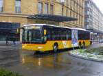 Postauto - Schnappschuss des Mercedes Citaro  BE  639516 unterwegs auf der Linie 74 in der Stadt Biel am 30.01.2015