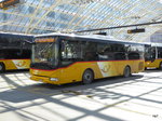 Postauto - Irisbus Crossway  GR  168877 in der Postautohalle über dem Bahnhof Chur am 26.03.2016