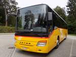 Setra 415 H von Postauto aus der Schweiz in München an der Bavaria Filmstadt am 16.08.2014