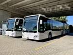 Die beiden neuen MB C2 G Ü hybrid '11736' und '11737' für die PostAuto Regie Delemont am 24.9.21 bei Interbus Kerzers.