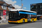 Mercedes eCitaro der Post, auf der Linie 103, wartet am 22.05.2026 an der Haltestelle beim Bahnhof Interlaken Ost. 