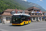Mercedes eCitaro der Post, auf der Linie 104, verl�sst am 26.05.2026 die Haltestelle beim Bahnhof Interlaken Ost.