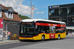 Mercedes eCitaro der Post, auf der Linie 103, wartet am 22.05.2026 an der Haltestelle beim Bahnhof Interlaken Ost.