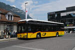 Solaris Elektrobus der Post, auf der Linie 103 f�hrt am 29.06.2026 bei der Haltestelle beim Bahnhof Interlaken Ost ein.