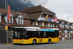 Mercedes Citaro der Post, auf der Linie 104, wartet am 29.07.2025 an der Haltestelle beim Bahnhof Interlaken Ost.