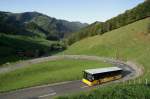 Mercedes Postauto am Passwang auf dem Kurs Zwingen SBB - Balsthal; 03.10.2010