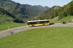 Mercedes Postauto am Passwang auf dem Kurs Balsthal - Zwingen SBB; 03.10.2010