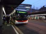 Hess Trolleybus der Lininie 1 nach Winkeln am 1.1.11, Bahnhof St.Gallen.