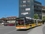 MAN Bus 89, auf der Linie 21, fährt am 18.05.2011 zur Haltestelle beim Bahnhof Zhun.