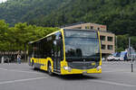 Mercedes Citaro 186 der STI, auf der Linie 21, fährt am 29.07.2025 zur Endstation beim Bahnhof Interlaken Ost.