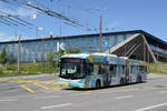 Trolleybus articulé Hess BGT-N2C 851 avec la nouvelle pub pour la BCV Jeunes °Banque cantonale vaudoise°  Ici à Lausanne Blécherette    Prise le 22 mai 2021    Hess BGT-N2C